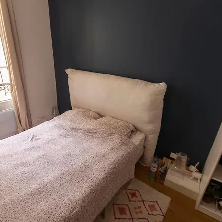 Nice Apartment In Paris Parigi